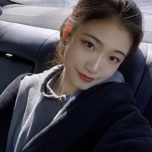 秦璐的第一张照片--西安相亲服务中心