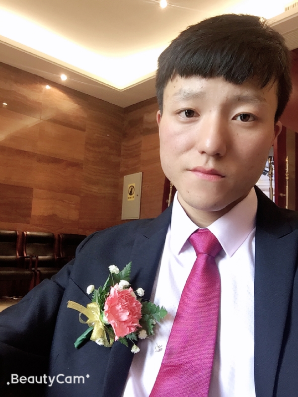 666碰碰的第一张照片--西安相亲服务中心