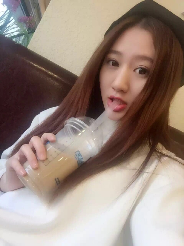 姚瑶的第一张照片--西安相亲服务中心