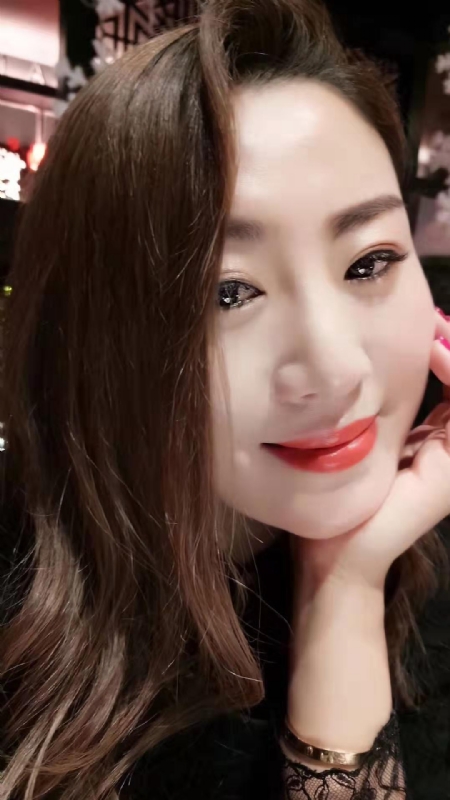 朴凡的第一张照片--西安相亲服务中心