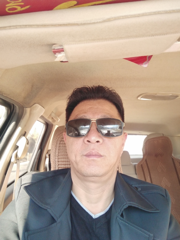 傲骨寒梅的第一张照片--西安相亲服务中心