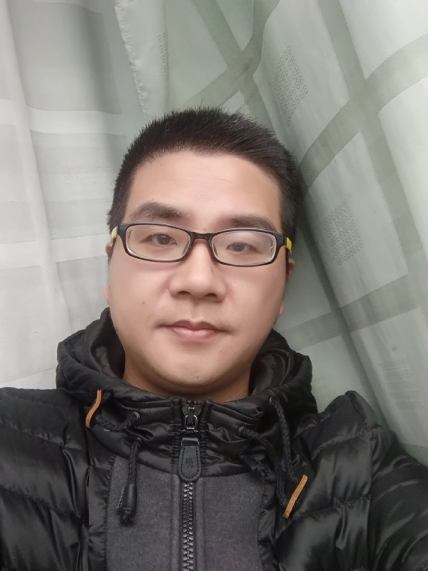 祭足的第一张照片--西安相亲服务中心