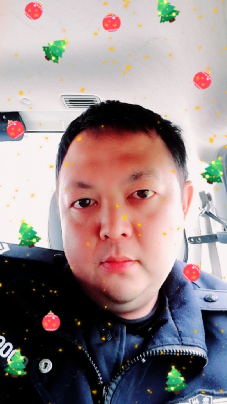 恨孤独的第一张照片--西安相亲服务中心