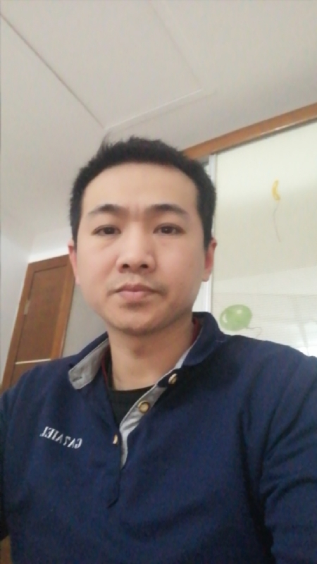 泽槟的第一张照片--西安相亲服务中心