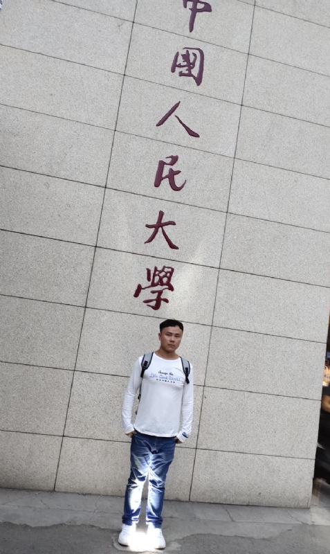 Whoareyou的第一张照片--西安相亲服务中心