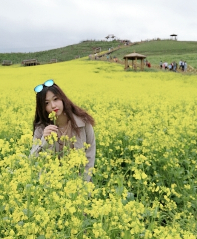 小桃花的第二张照片--西安相亲服务中心