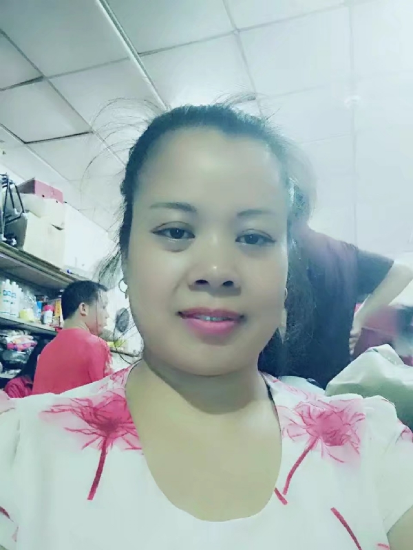 把自己当宝贝的第一张照片--西安相亲服务中心