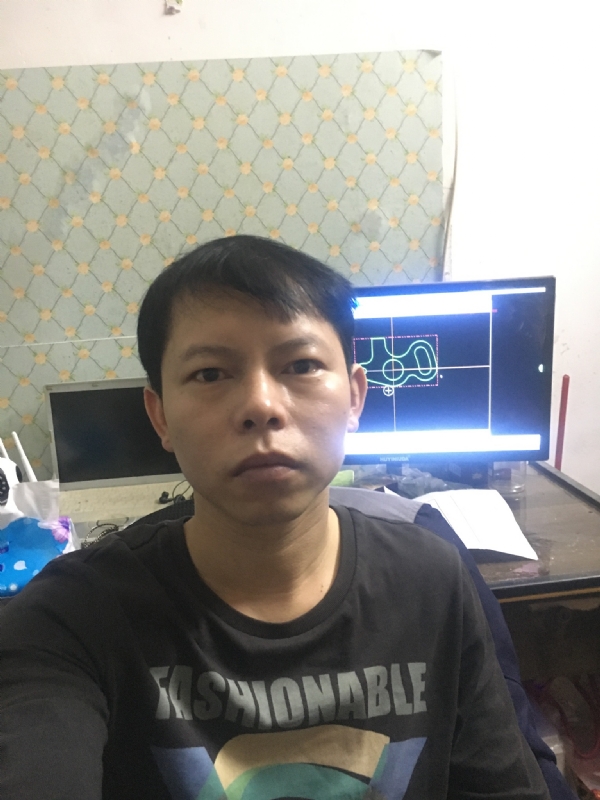 黄叶枫的第一张照片--西安相亲服务中心