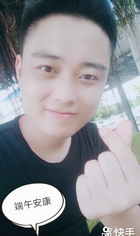 温暖的陈公子的第一张照片--西安相亲服务中心