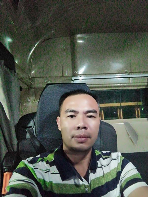 疯一般的爱恋的第一张照片--西安相亲服务中心