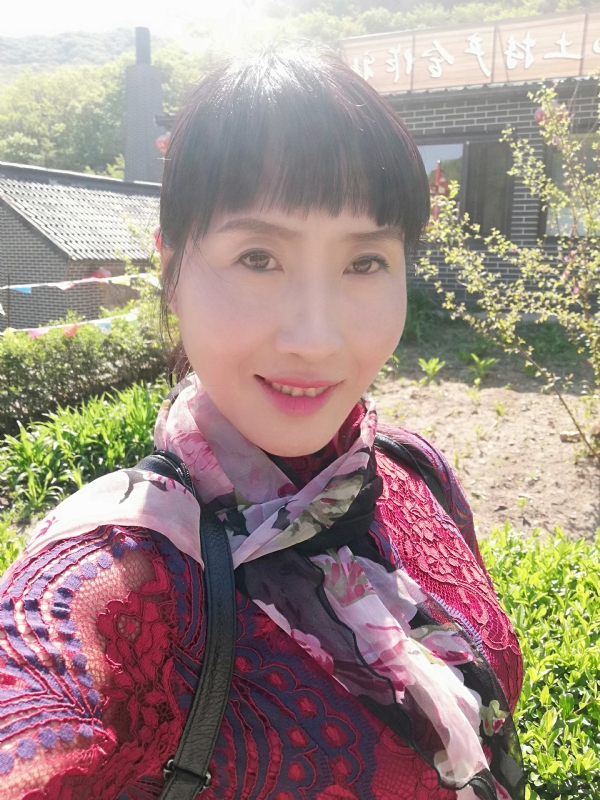 艳阳高照的第一张照片--西安相亲服务中心