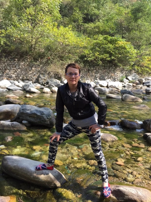 金鑫的第一张照片--西安相亲服务中心