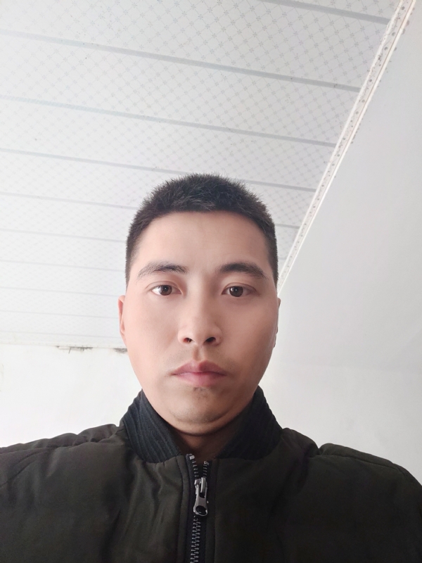 远望星空的第一张照片--西安相亲服务中心