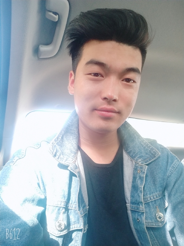 吉吉国王的第一张照片--西安相亲服务中心