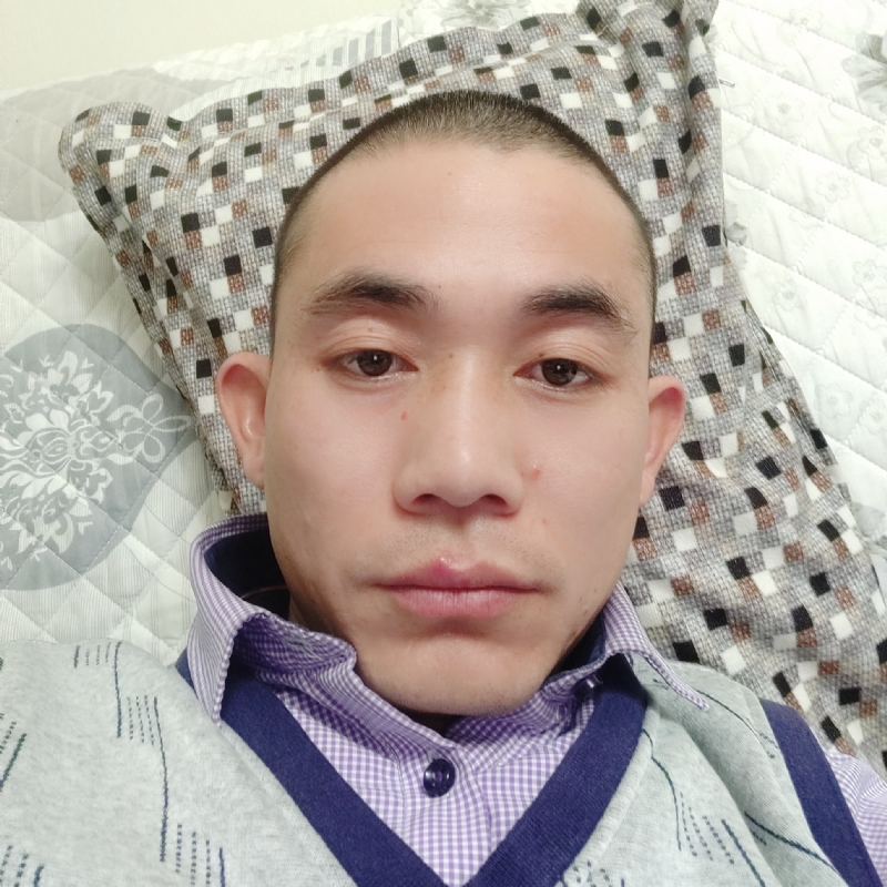 龙飞的第一张照片--西安相亲服务中心