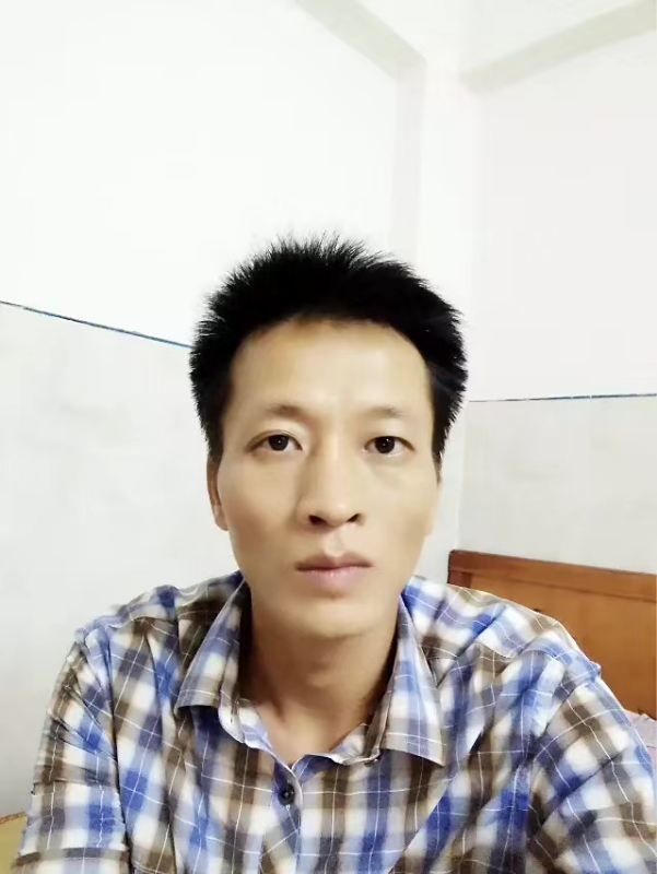 流年未亡的第一张照片--西安相亲服务中心