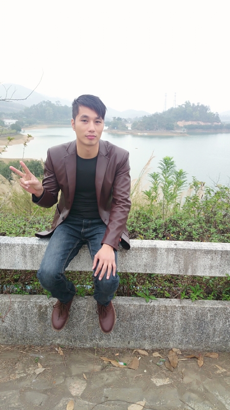 达尔的第一张照片--西安相亲服务中心