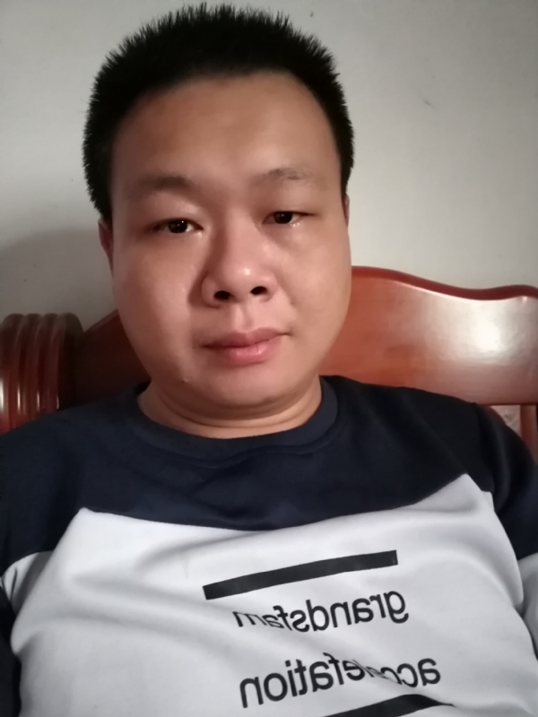 飞的第一张照片--西安相亲服务中心