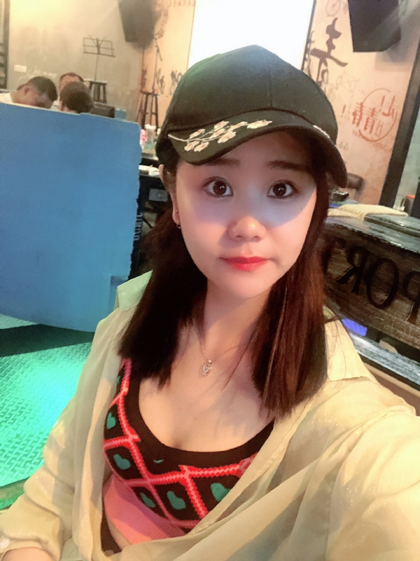 沐秋的第一张照片--西安相亲服务中心