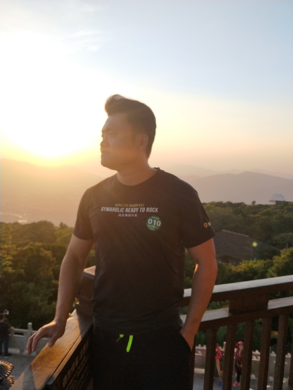 自律的第一张照片--西安相亲服务中心