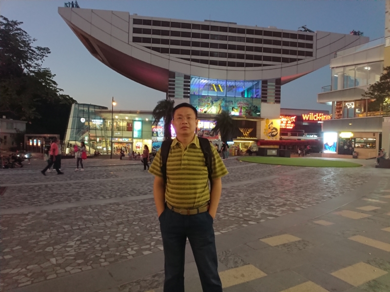 人间四月天的第一张照片--西安相亲服务中心