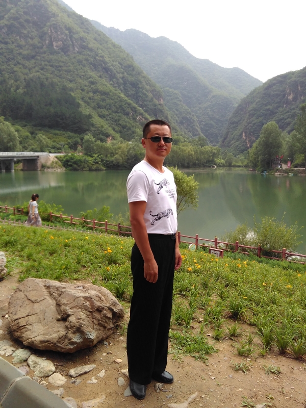 yuren2433的第三张照片--西安相亲服务中心