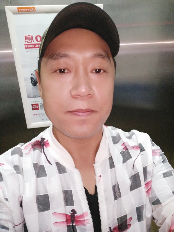 hainy的第一张照片--西安相亲服务中心