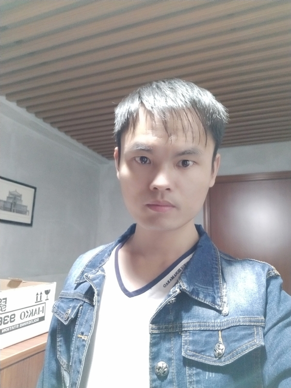 阿信的第一张照片--西安相亲服务中心