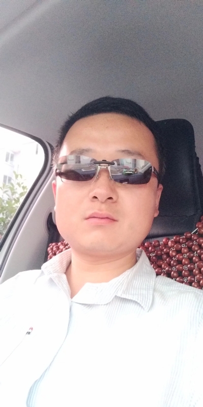 痛苦的单身狗的第二张照片--西安相亲服务中心