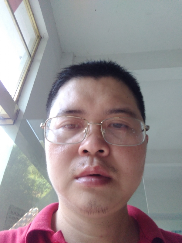 渠雨的第一张照片--西安相亲服务中心