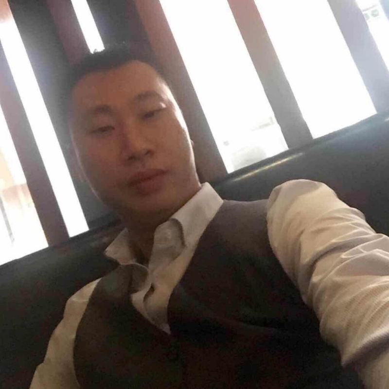 陈威的第一张照片--西安相亲服务中心