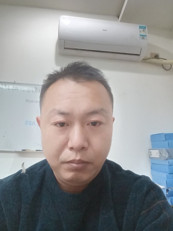 寻找另一半的第二张照片--西安相亲服务中心