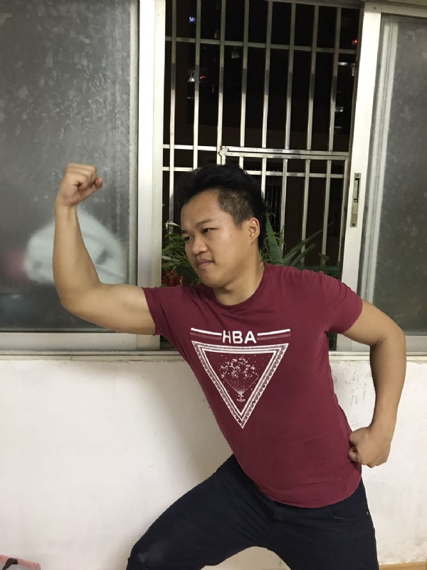 彭宏谊的第一张照片--西安相亲服务中心