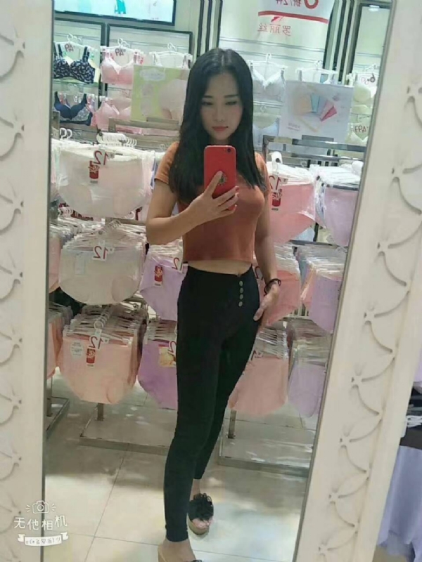 小可爱的第一张照片--西安相亲服务中心