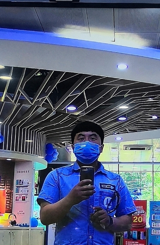 小蜜蜂的第一张照片--西安相亲服务中心