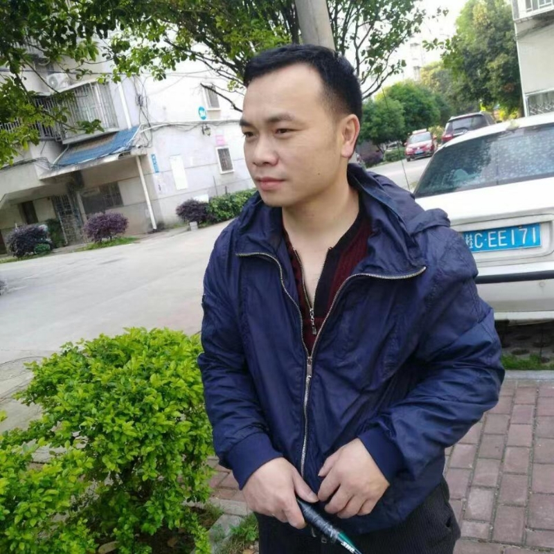 灰色足迹的第一张照片--西安相亲服务中心