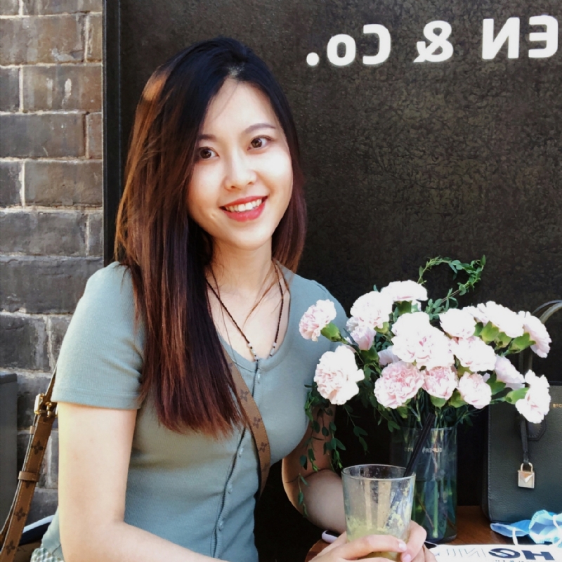 周雅茹的第一张照片--西安相亲服务中心