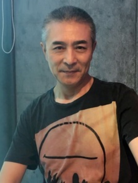 拥抱明天的第一张照片--西安相亲服务中心