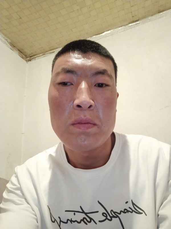 只为遇见你的第一张照片--西安相亲服务中心