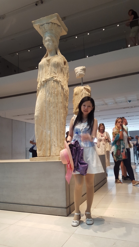 捻花微笑的第一张照片--西安相亲服务中心