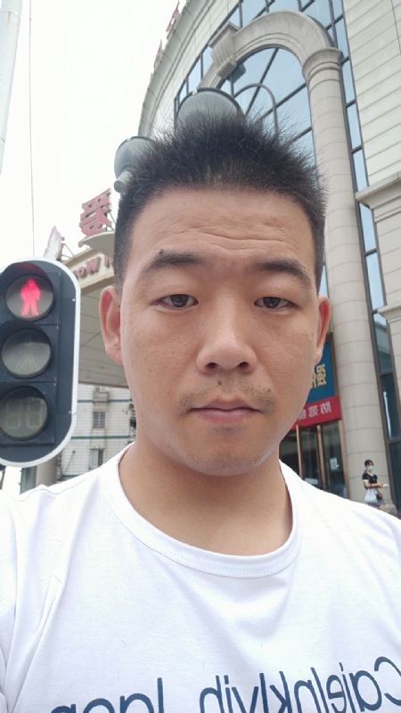 夜空的第一张照片--西安相亲服务中心