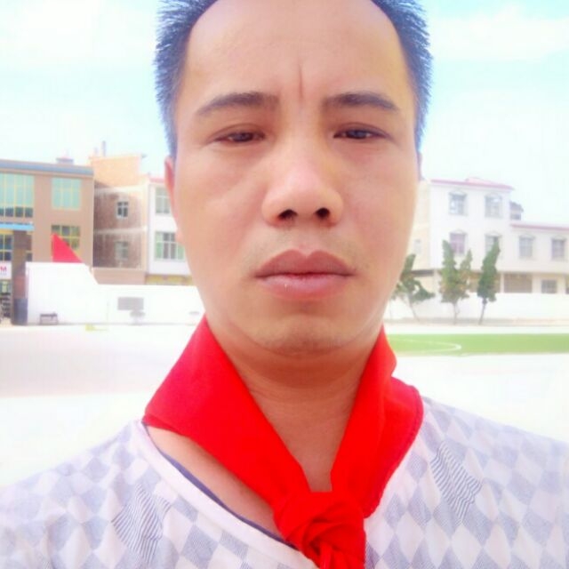 留守男人的第一张照片--西安相亲服务中心