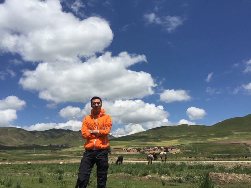 等雨的第一张照片--西安相亲服务中心