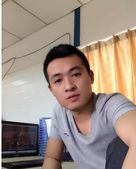 佛山喜欢你的第一张照片--西安相亲服务中心