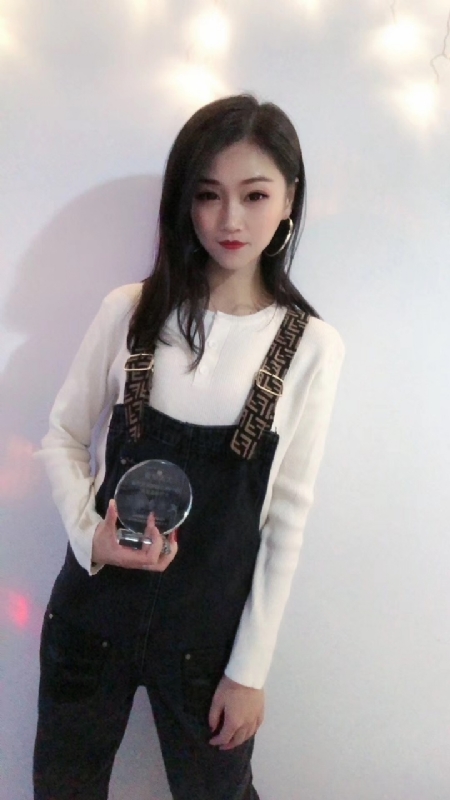 迷人的小璐的第一张照片--西安相亲服务中心