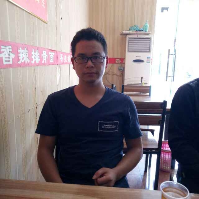 会哭的星星的第二张照片--西安相亲服务中心