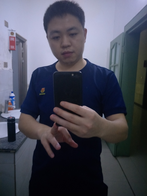 訫尘的第一张照片--西安相亲服务中心