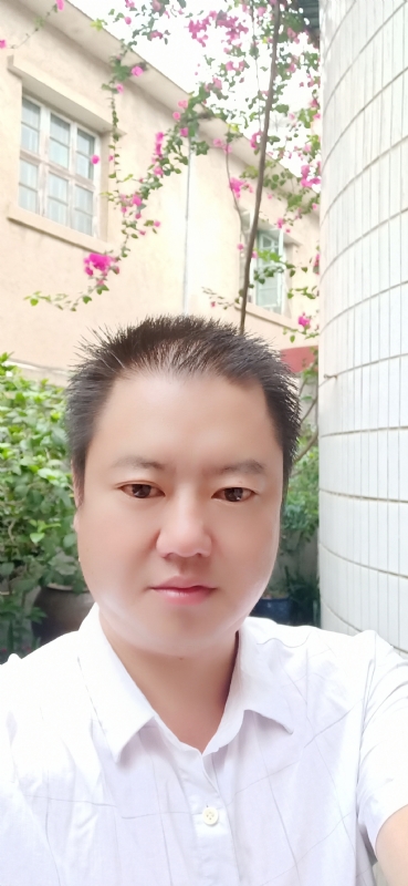 陈欢翔的第一张照片--西安相亲服务中心