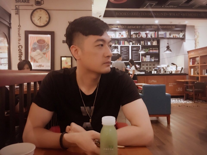 猩猩的第三张照片--西安相亲服务中心