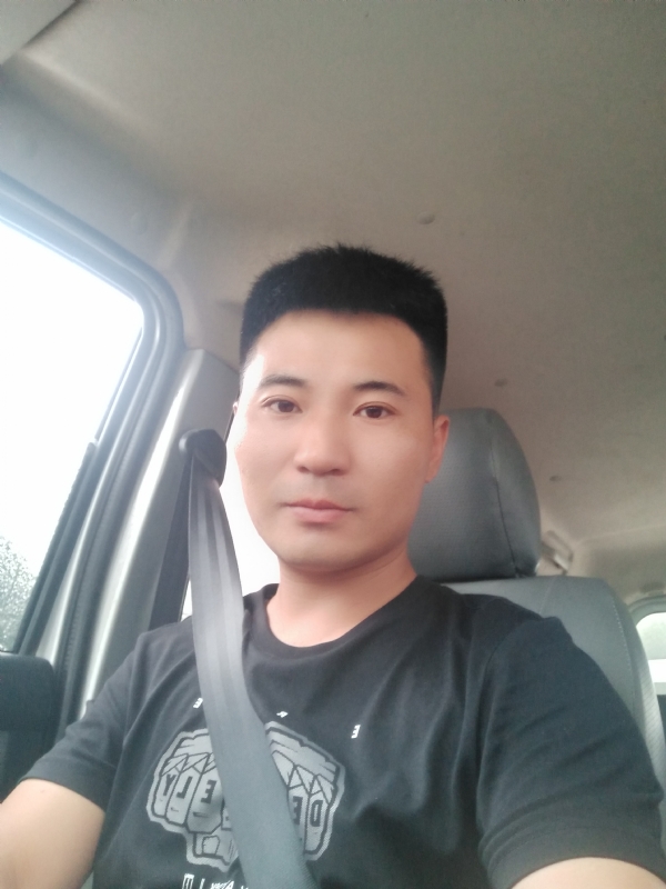 等风也等你的第一张照片--西安相亲服务中心